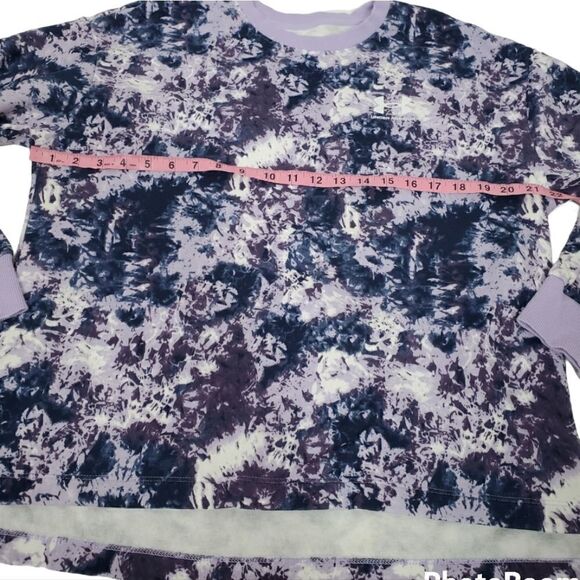 Under Armour Rival Fleece Tie Dye Crewneck Sweatshirt - Picture 11 of 11